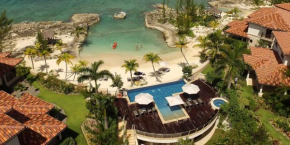 Casa Luna 17 - Gated Seaside Village with Shared Pool, Jacquzi, & Beach Cove